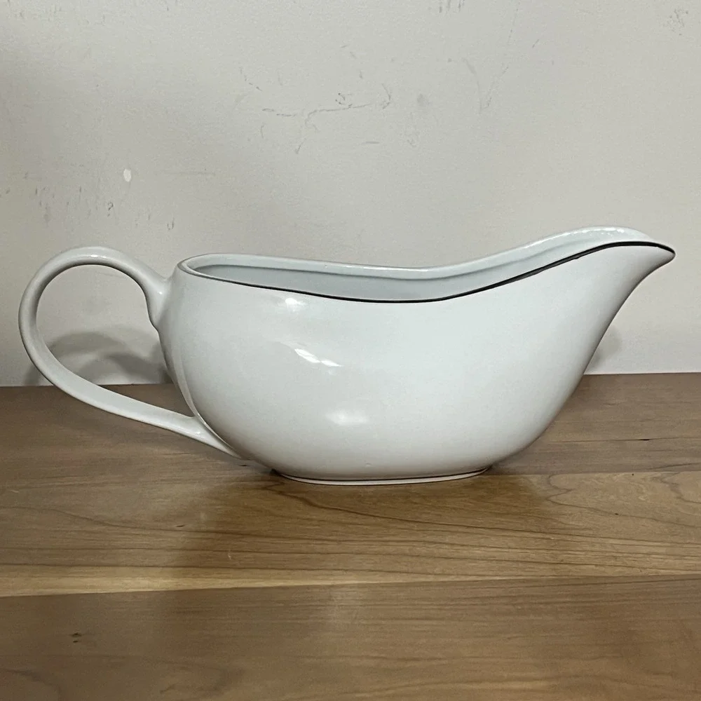 Emily Platinum Bands J C Penny Fine China White‎ With Silver Accent Early 2000's